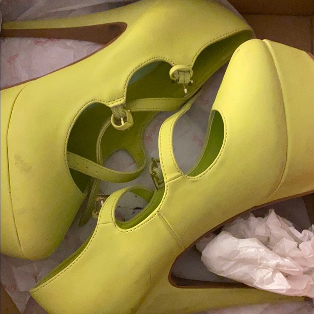 Shoes